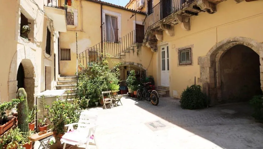 Casetta Ciuzza Apartment Syracuse Italy